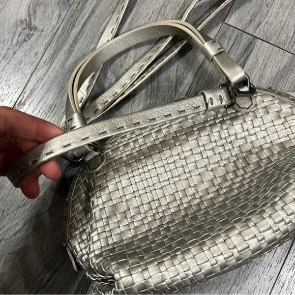 Henry Beguelin Silver Gray Woven Tote - Picture 4 of 11